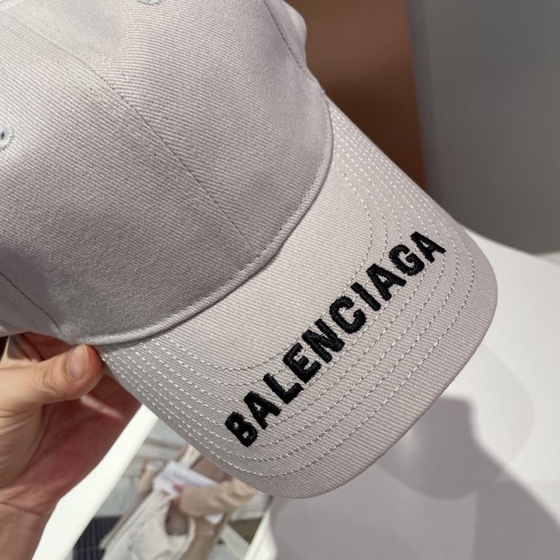 BALENCIAGA